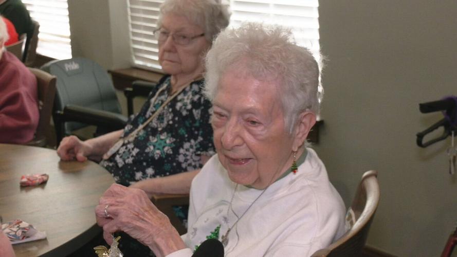 MRS CLAUS - SENIOR CITIZEN ORNAMENT GIVEAWAY 12-13-2023 (12).jpeg