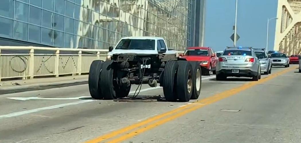 2nd street bridge crash 2.jpg