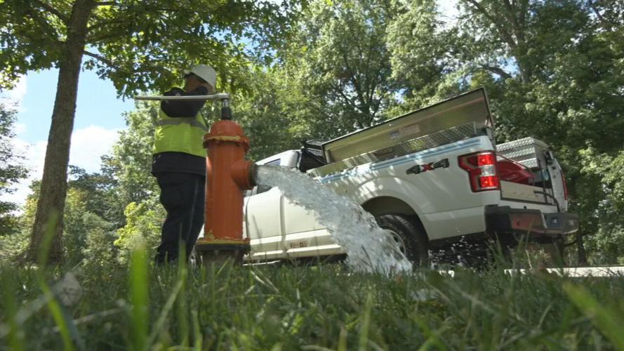 Louisville Water, MSD flush sewers 9-29-22.jpeg