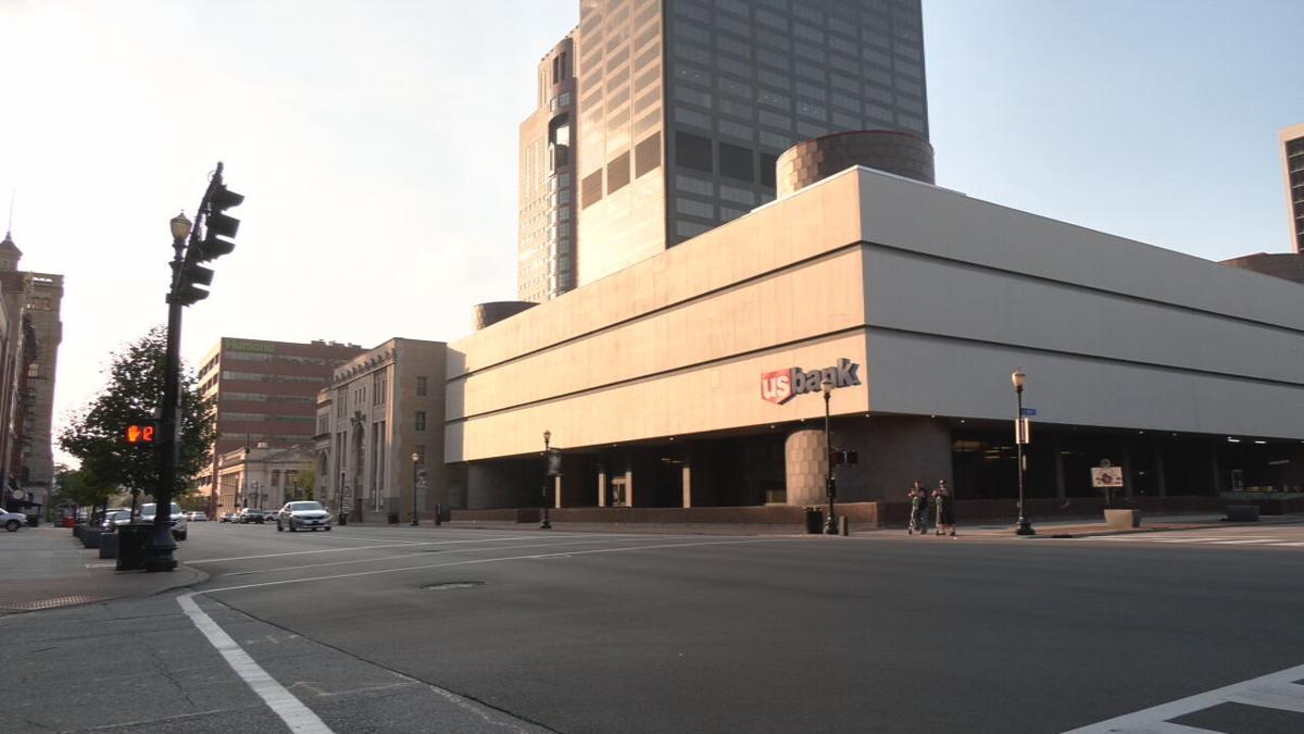 Churchill Downs plans casinolike gambling venue in downtown Louisville