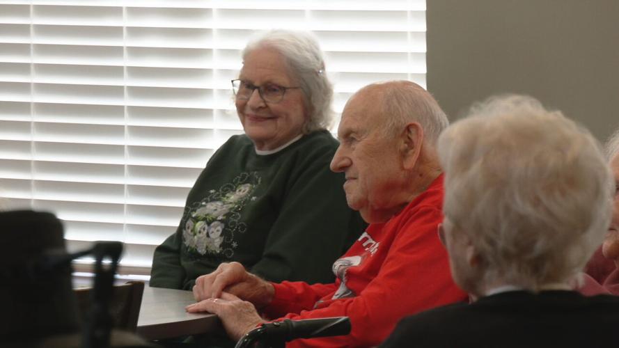 MRS CLAUS - SENIOR CITIZEN ORNAMENT GIVEAWAY 12-13-2023 (8).jpeg