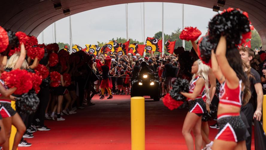 UofL Card March before Murray State 9-7-23