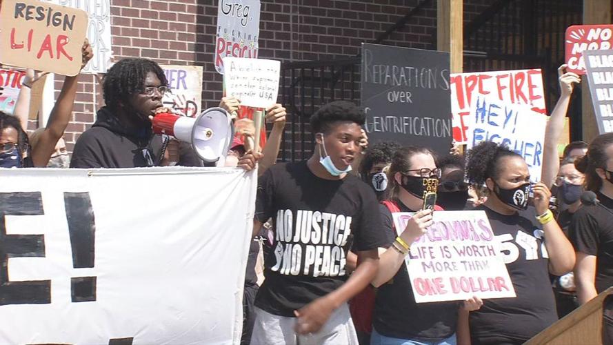 PROTESTERS CONFRONT MAYOR FISCHER AT RIBBON CUTTING - 7-10-2020  (6).jpg