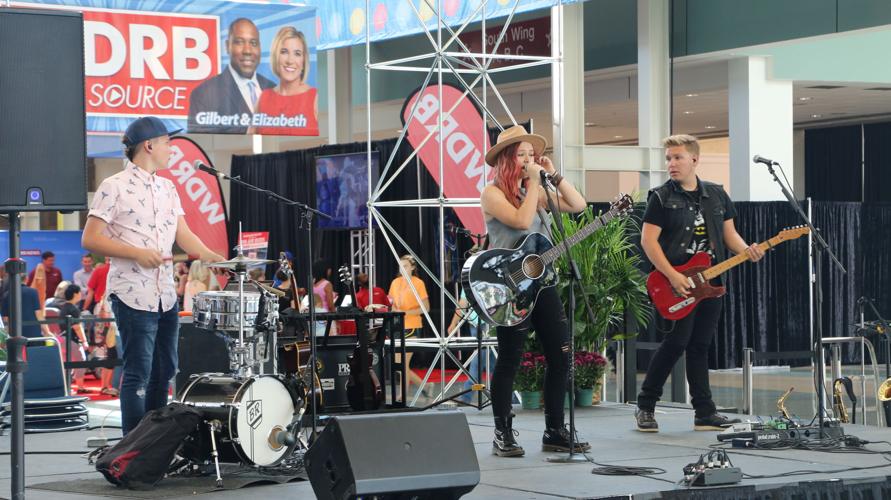 KENTUCKY STATE FAIR 2019 - ENTERTAINMENT - BAND (44).jpg