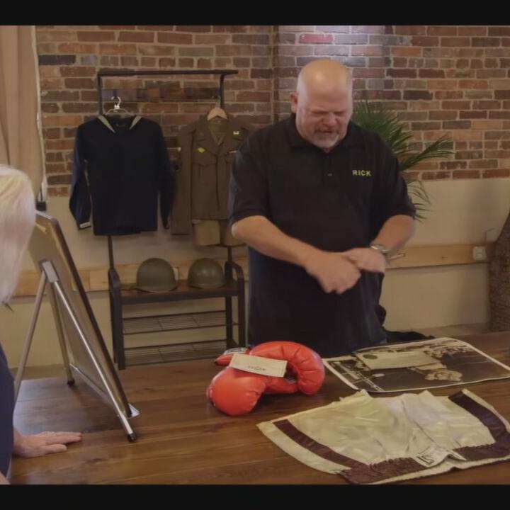 Hide The Family Heirlooms: 'Pawn Stars' Will Film A Show In Louisville -  LEO Weekly
