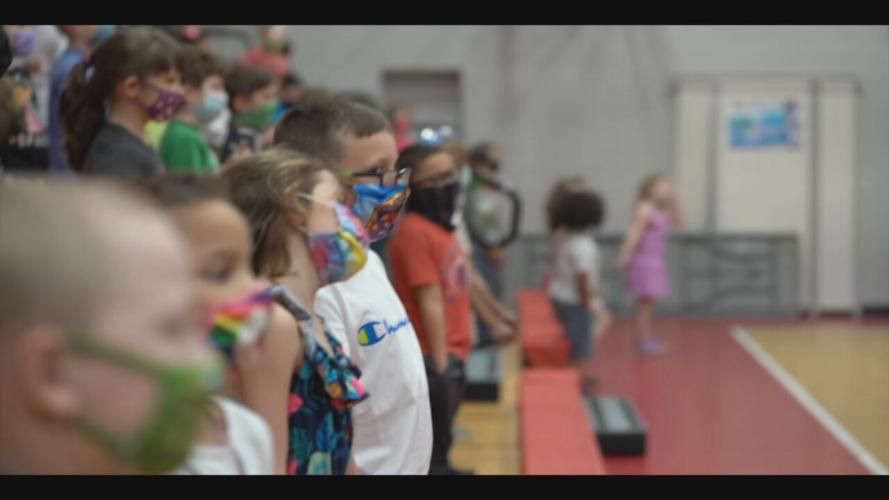 Clarksville Elementary School Students Sing "We Are The World"