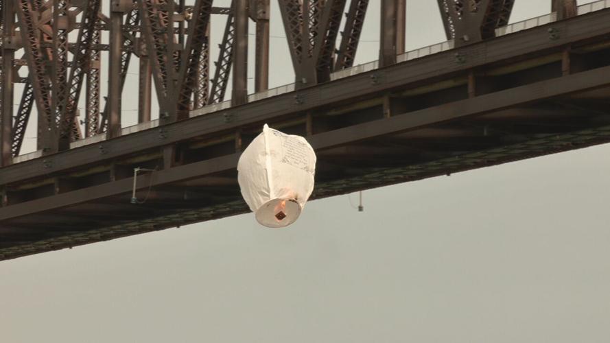 Chinese lantern at Waterfront Park.jpeg