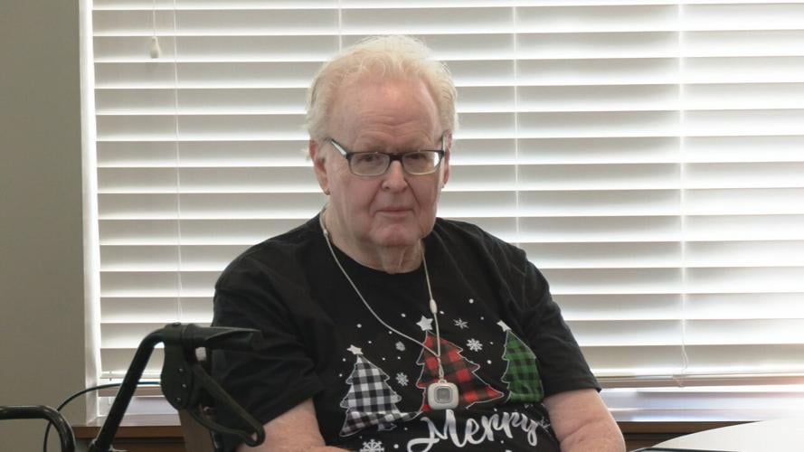 MRS CLAUS - SENIOR CITIZEN ORNAMENT GIVEAWAY 12-13-2023 (4).jpeg