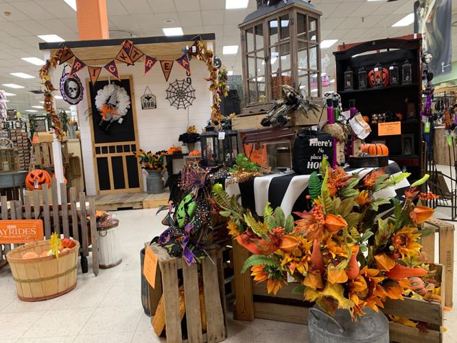 Fall Door Decorations KK 10-12-20.jpg