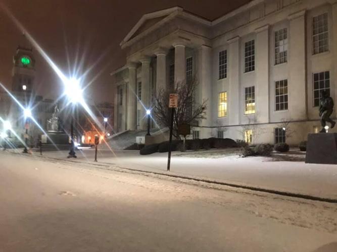 Snow in downtown Louisville - 2-11-21.jpg