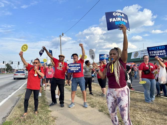 Ford workers rally in Louisville - 9.21.23