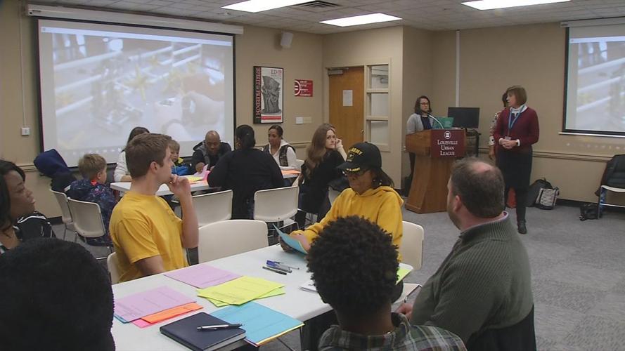 JCPS STUDENT ASSIGNMENT PLAN FORUM 11VO.transfer_frame_80 meeting.jpg