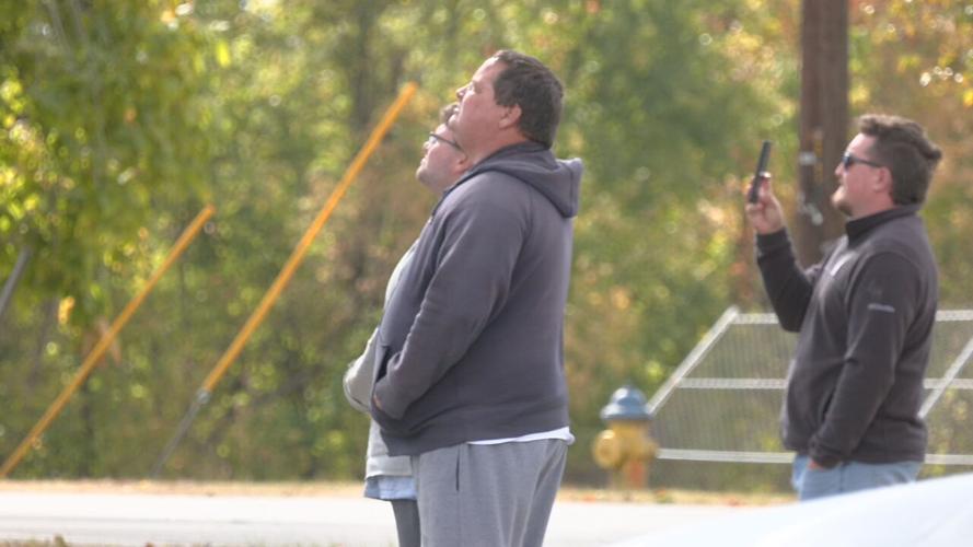 Riverview Towers demolition begins 10-17-22 (12).jpeg