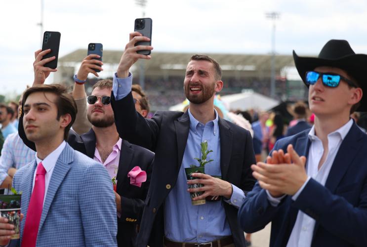 People video race from infield.JPG