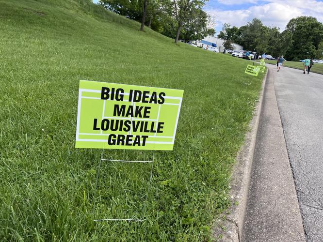 Pro tennis center sign