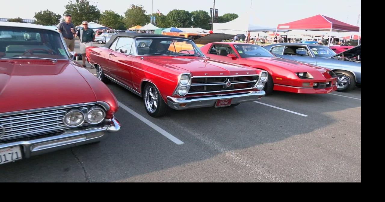 Louisville's Street Rod Nationals underway