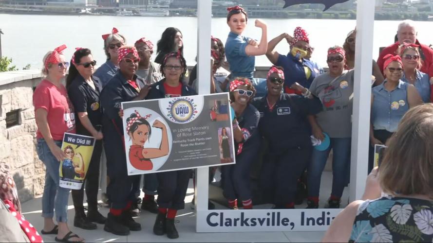 Rosie the Riveter statue unveiled in Clarksville (2).jpeg