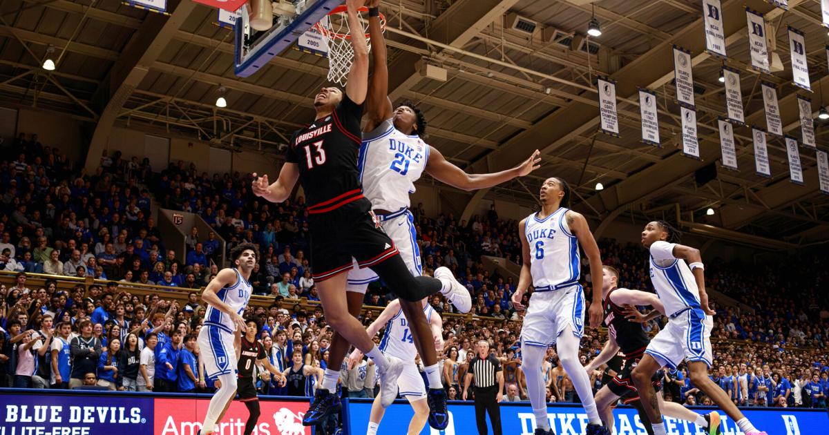 CRAWFORD | The art of vanishing: Louisville demolished at Duke, 83-52 - wdrb.com