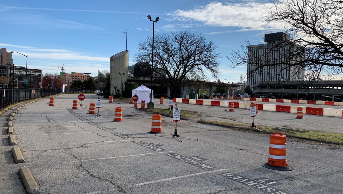 2 Louisville Locations Begin Administering Drive Thru Covid 19 Tests News Wdrb Com