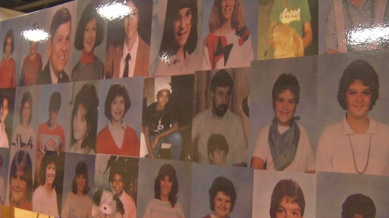 Bus that crashed, killing 8, had seatbelts only in first row