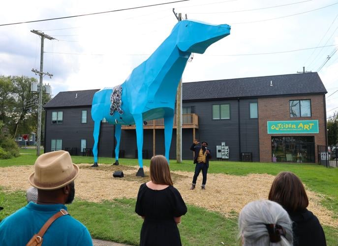 The Messenger sculpture is unveiled.JPG