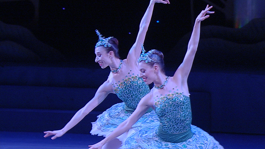 NUTCRACKER BROADCAST - 12-25-19 (21).png