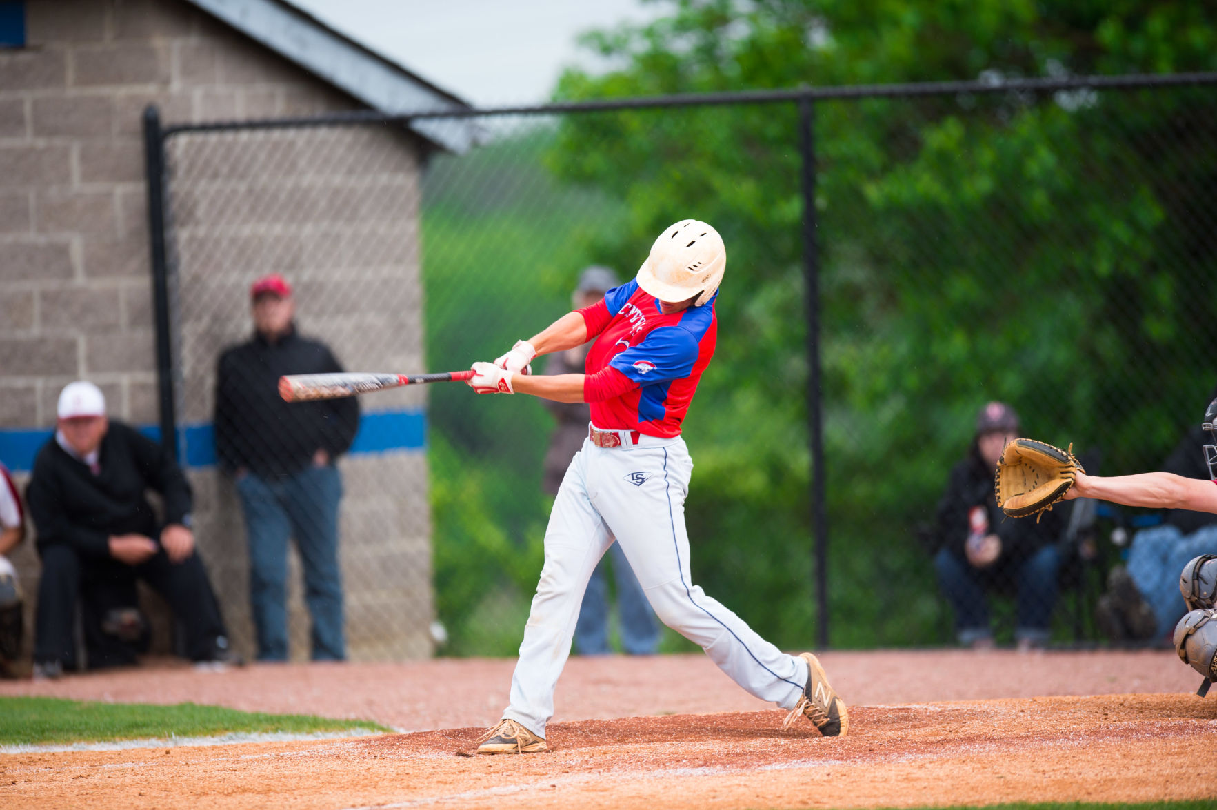 Jonathan Embry swinging