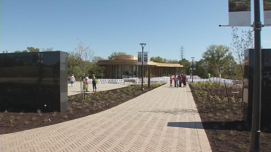 Louisville's Waterfront Botanical Gardens