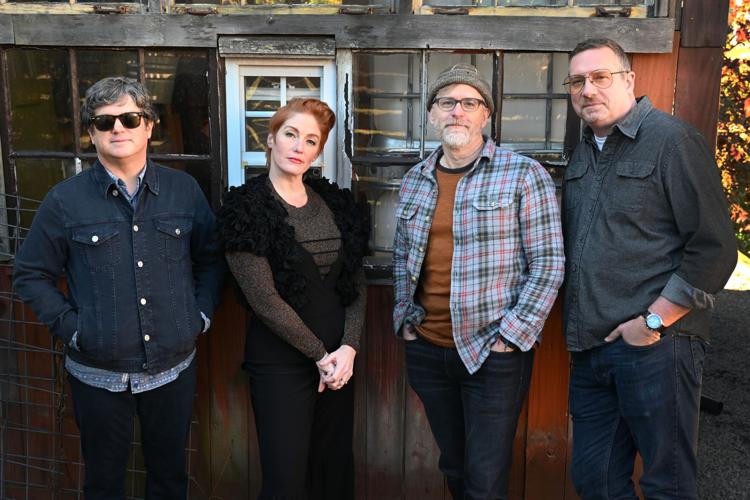 0825-Sixpence None the Richer