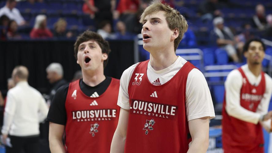 LOUISVILLE NCAA PRACTICE-11.jpg