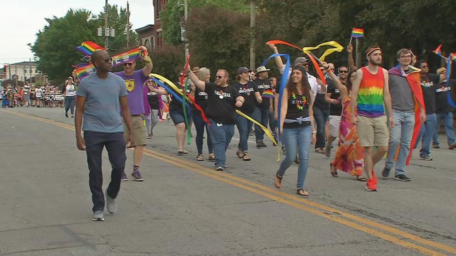 KENTUCKIANA PRIDE PARADE 10SOT_frame_1033.jpg