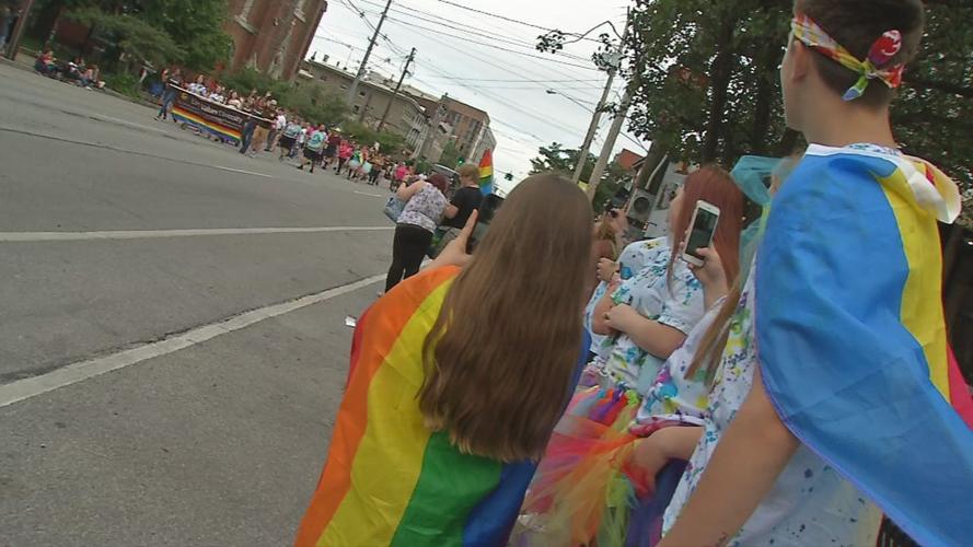 KENTUCKIANA PRIDE PARADE 10VO.transfer_frame_1776.jpg