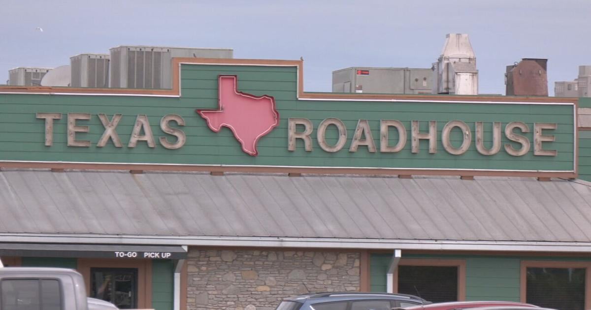 Read moreTexas Roadhouse to move original location from southern Indiana mall to standalone site
