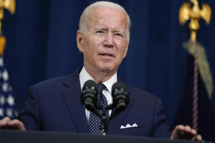 The Latest: Biden meets Egypt’s el-Sissi in Saudi Arabia