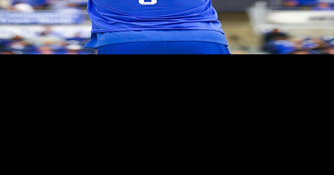 Kentucky warm up shirt