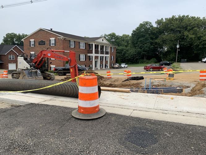 BARDSTOWN - CONSTRUCTION ON NEW ROUNDABOUTS 8-24-2023  (1).JPG