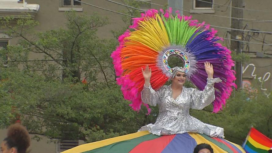 KENTUCKIANA PRIDE PARADE 10VO.transfer_frame_1567.jpg