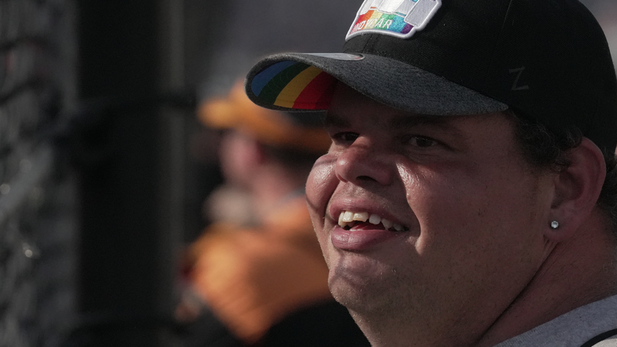 Fans at Indy 500