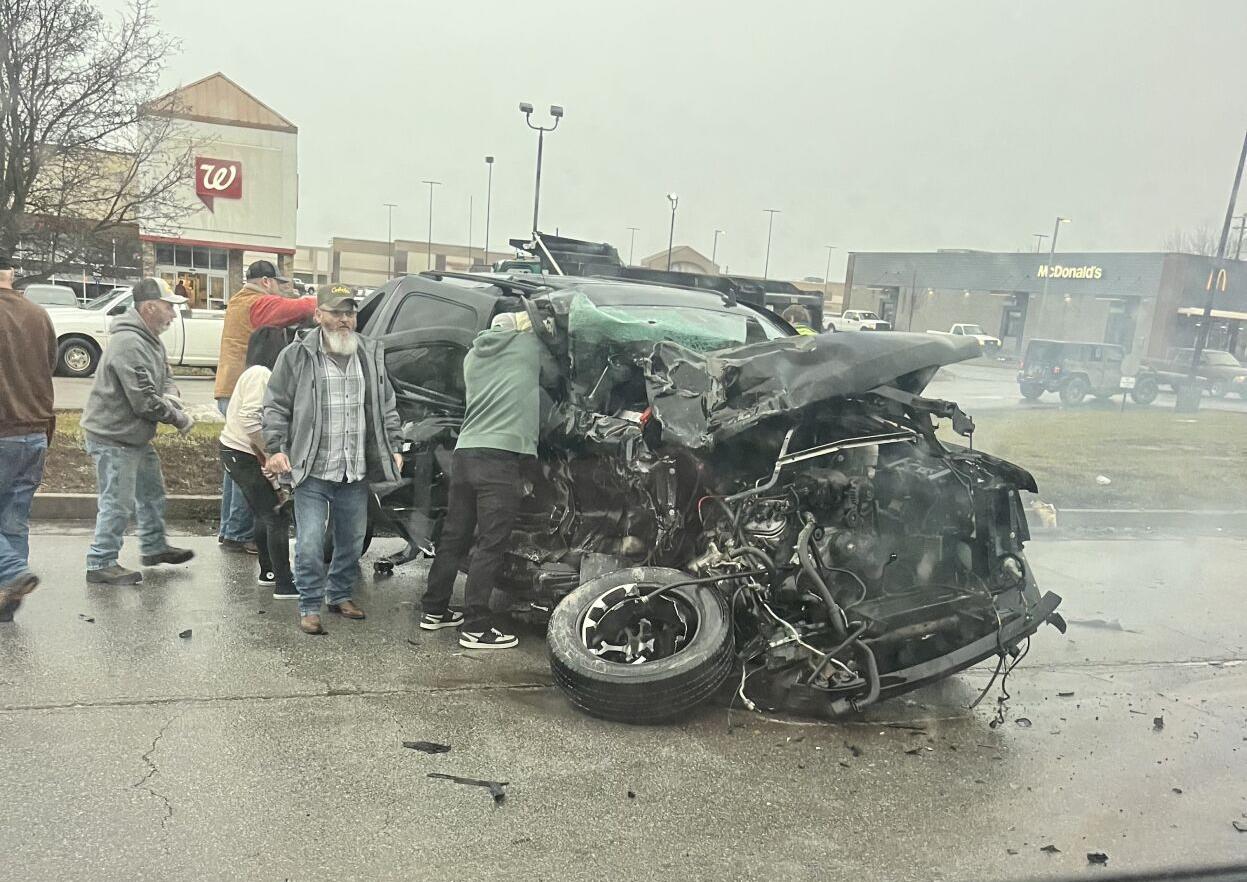 Meade County crash in Brandenburg