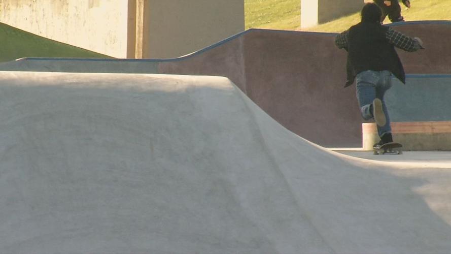 NEW ALBANY SKATEPARK