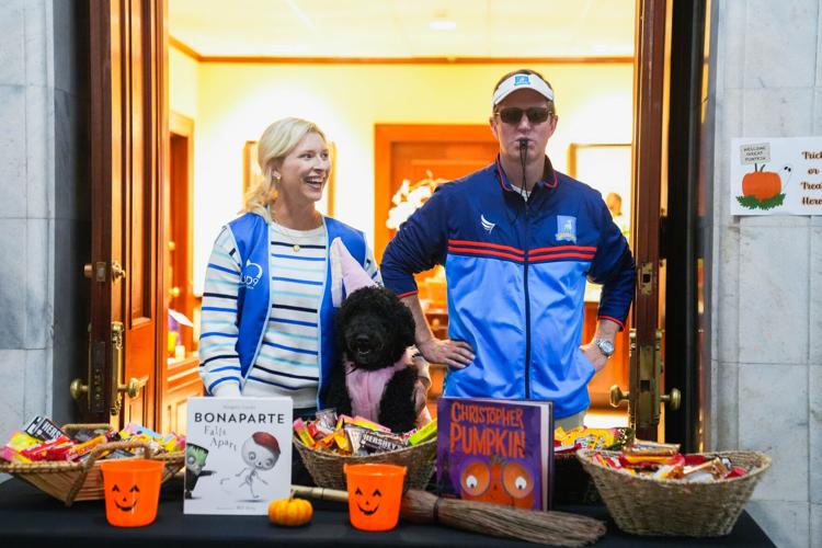 ANDY BESHEAR HALLOWEEN - TED LASSO - 10-31-2024.jfif