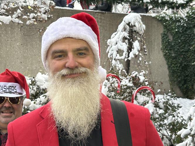 Jingle tree crasher closeups 12-12-2025 -9.jpg