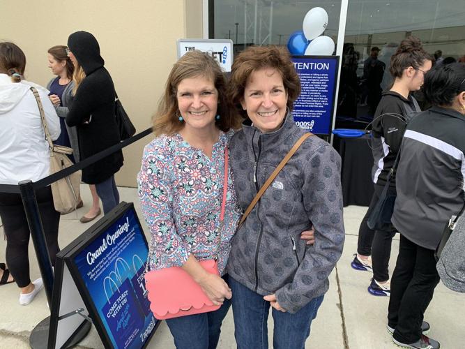 ZAPPOS GRAND OPENING 8 - 4-12-19.jpg