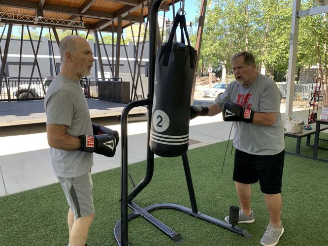 Robert Schack boxing