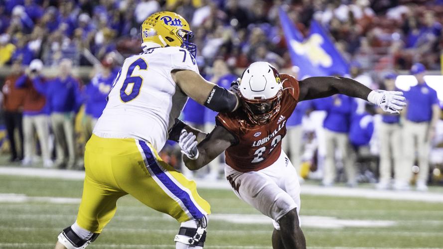 Louisville Pitt FB1049.jpg