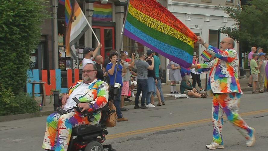 KENTUCKIANA PRIDE PARADE 10VO.transfer_frame_1022.jpg