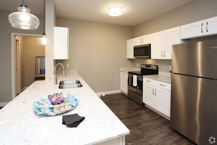 Villas of Jeffersonville kitchen.jpg