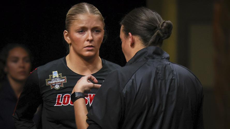 Louisville volleyball Final Four-46.jpg
