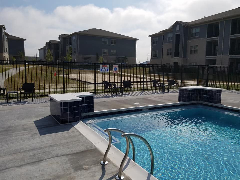 Jeffersonville leaders celebrate opening of new 264unit apartment