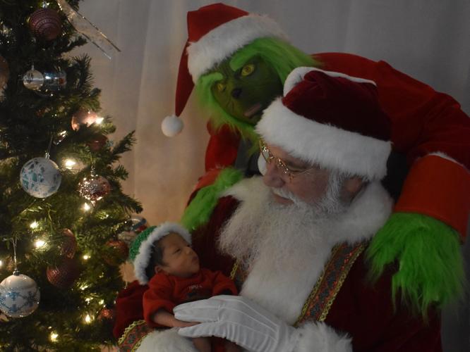 Santa visits NICU babies at UofL Health (49).JPG